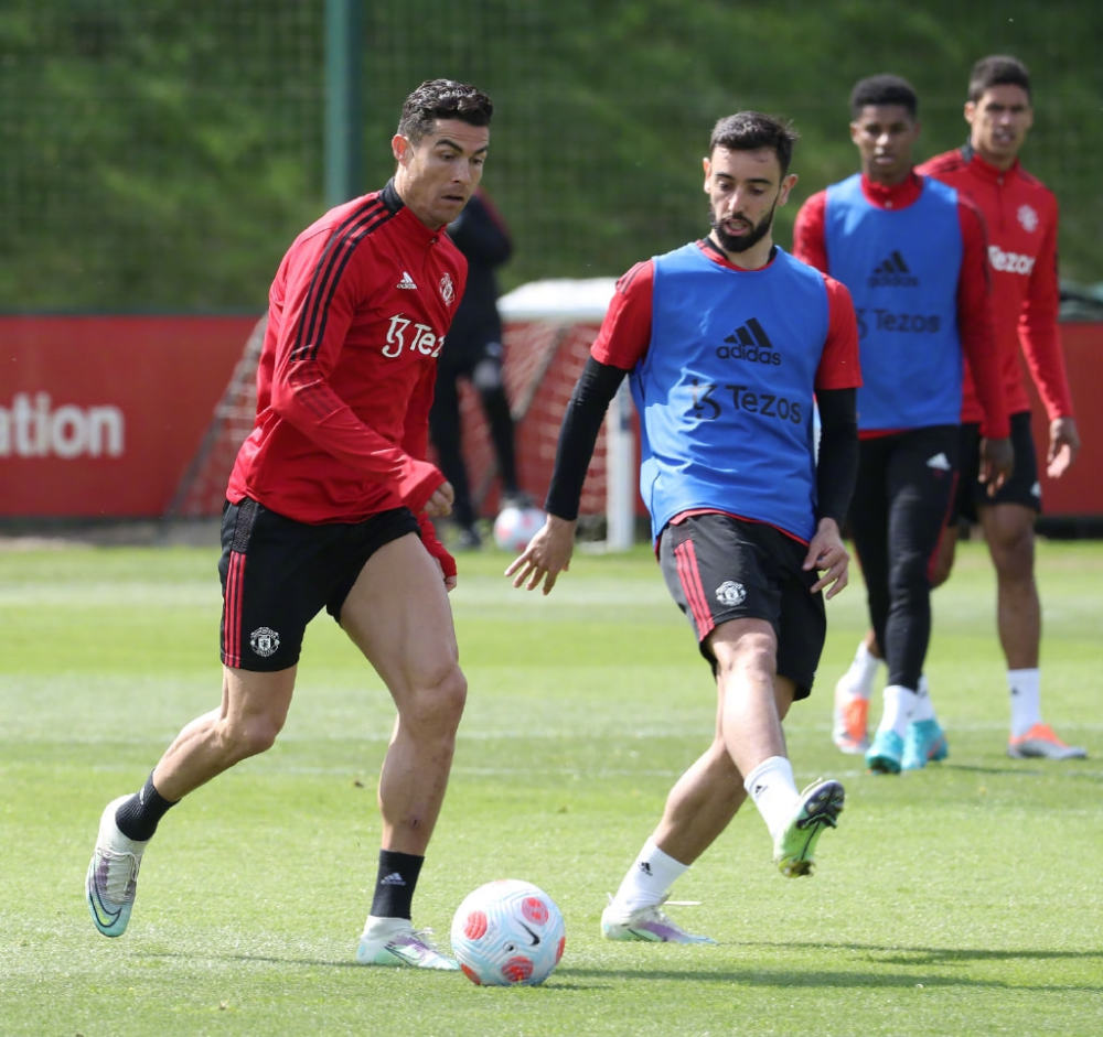 强敌表现得 强敌表现得