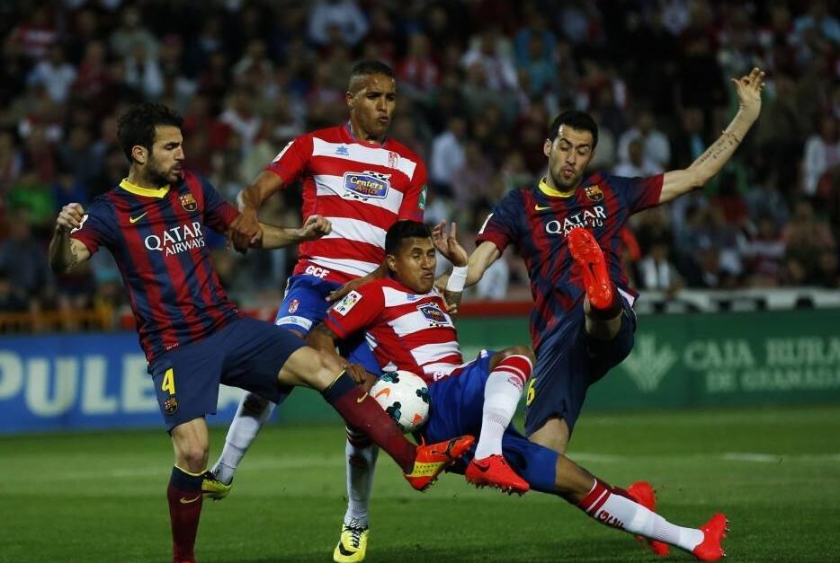 中国足球的 中国足球的