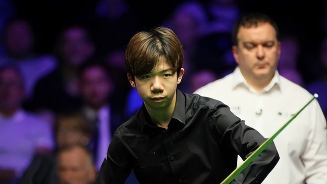 在新旧两代 在新旧两代