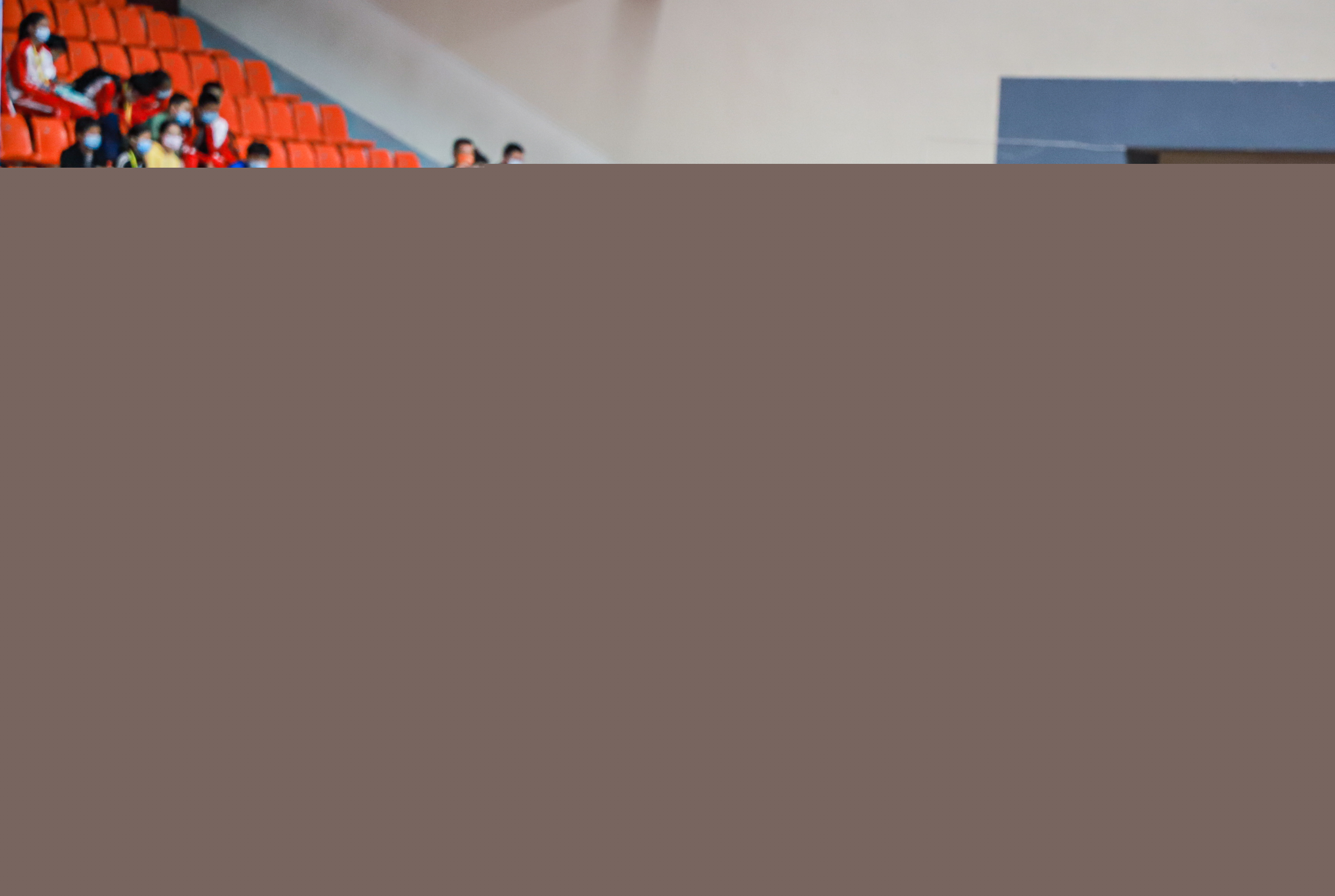 彷彿一面鏡 彷彿一面鏡