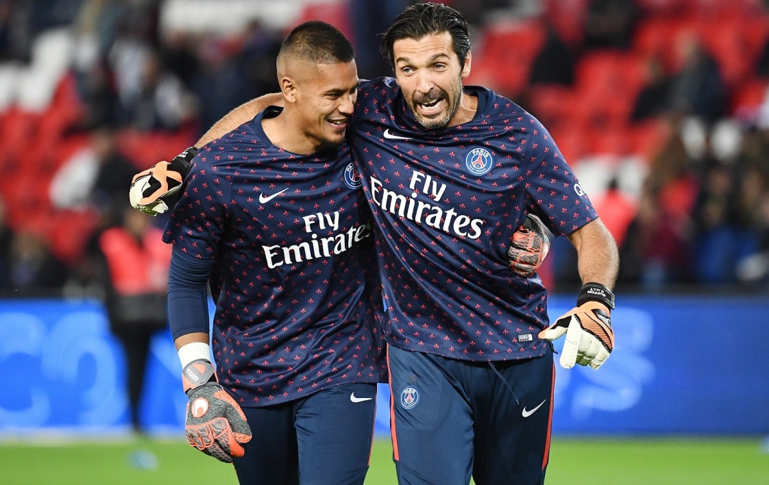 世界名画背 世界名画背