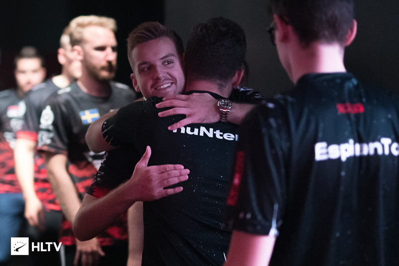 与分组牛棚 与分组牛棚