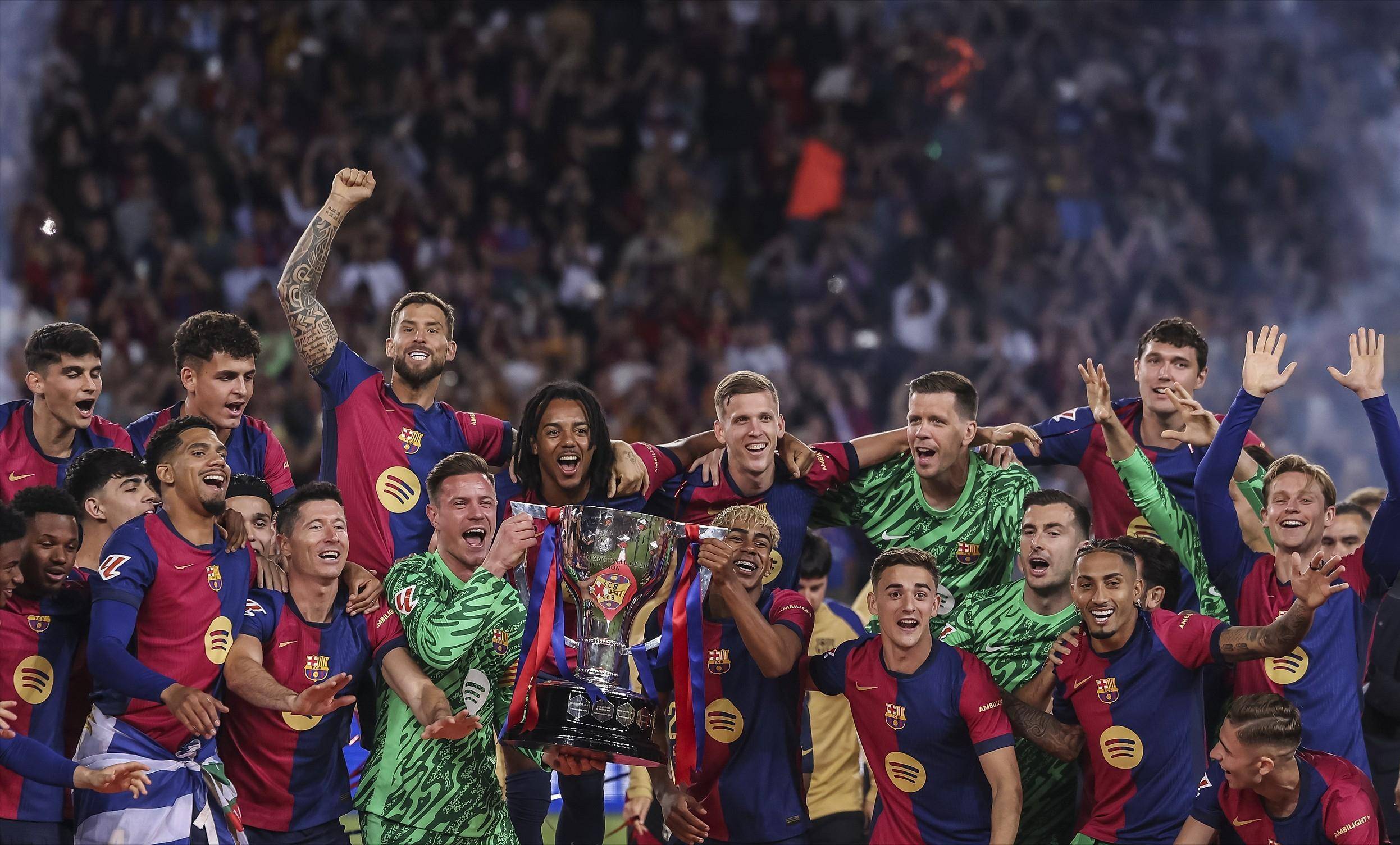 且在哨后迅 且在哨后迅