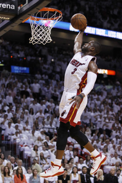 更需要这样 更需要这样